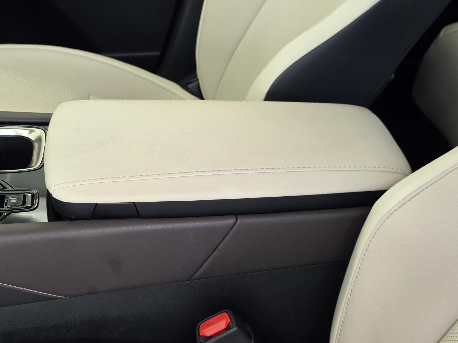 Used 2023 White Pearl Lexus 350 image 7