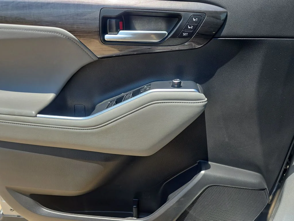 Used 2023 Magnetic Gray Metallic Toyota Hybrid Limited image 29