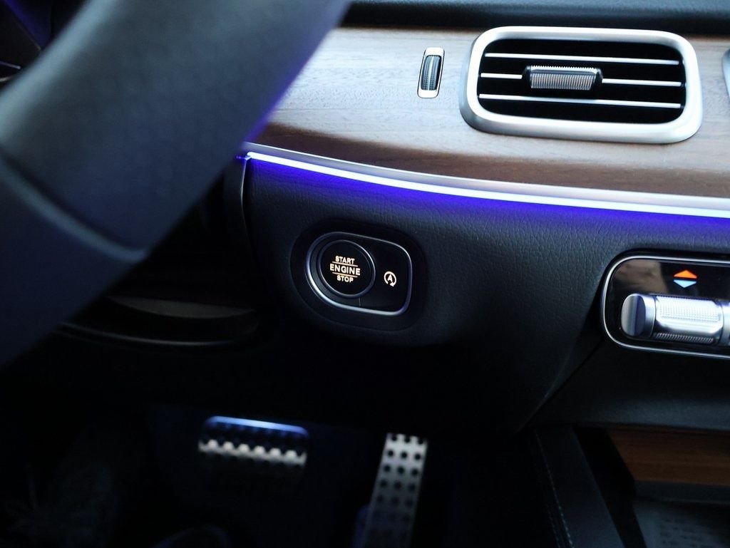 2025 Mercedes-Benz GLS Base - Photo 31