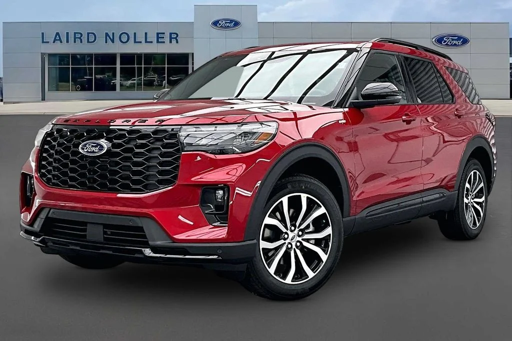 New 2026 Red Metallic Ford ST-Line image 1