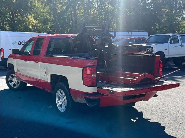 Used 2016 Red Chevrolet LT image 6