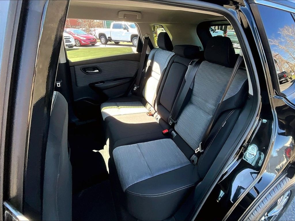 Used 2023 Black Nissan SV image 14