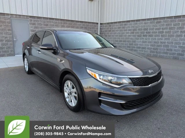 2017 Kia Optima LX AT's photo