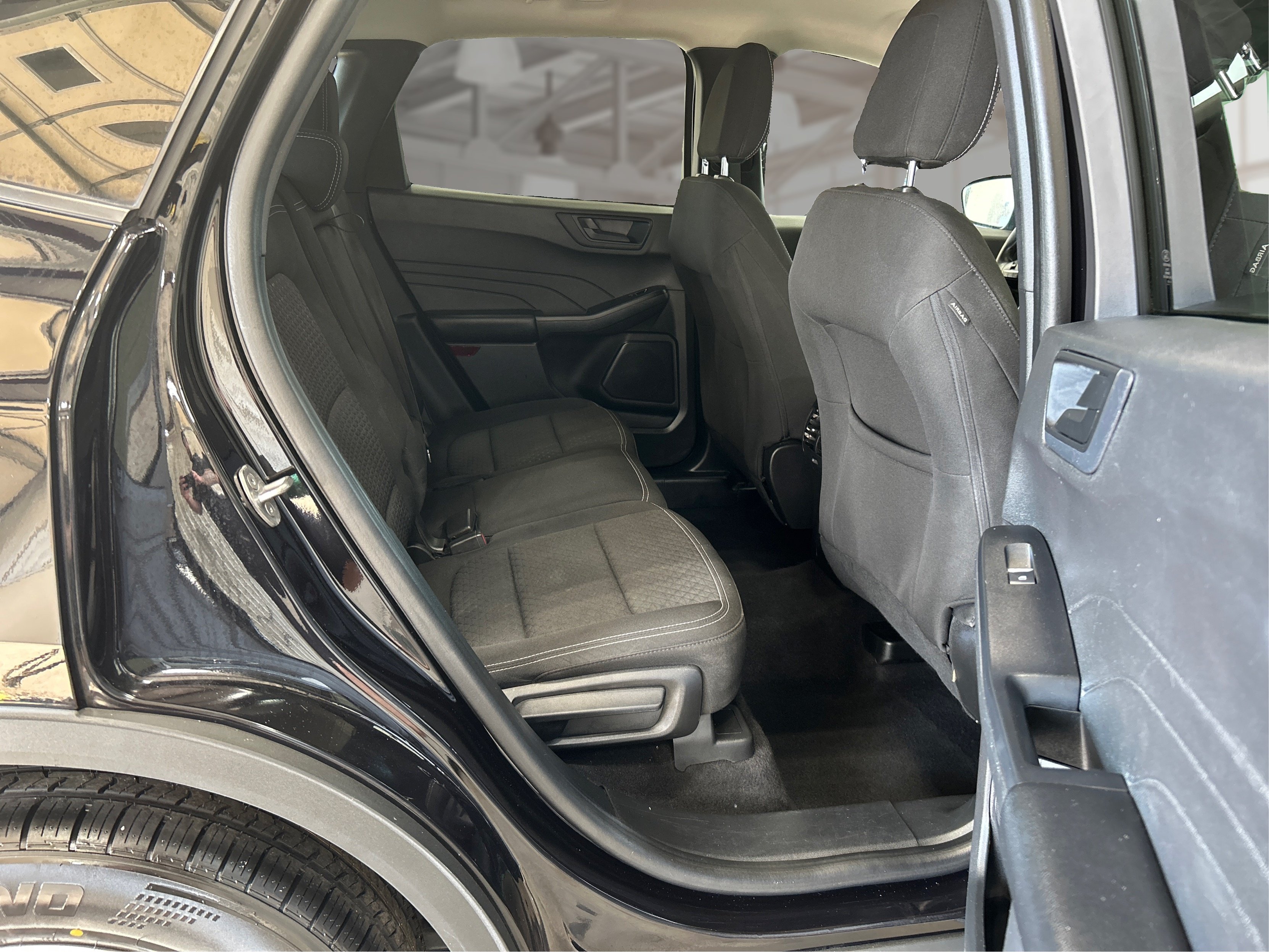 Used 2023 Black Ford Active image 11