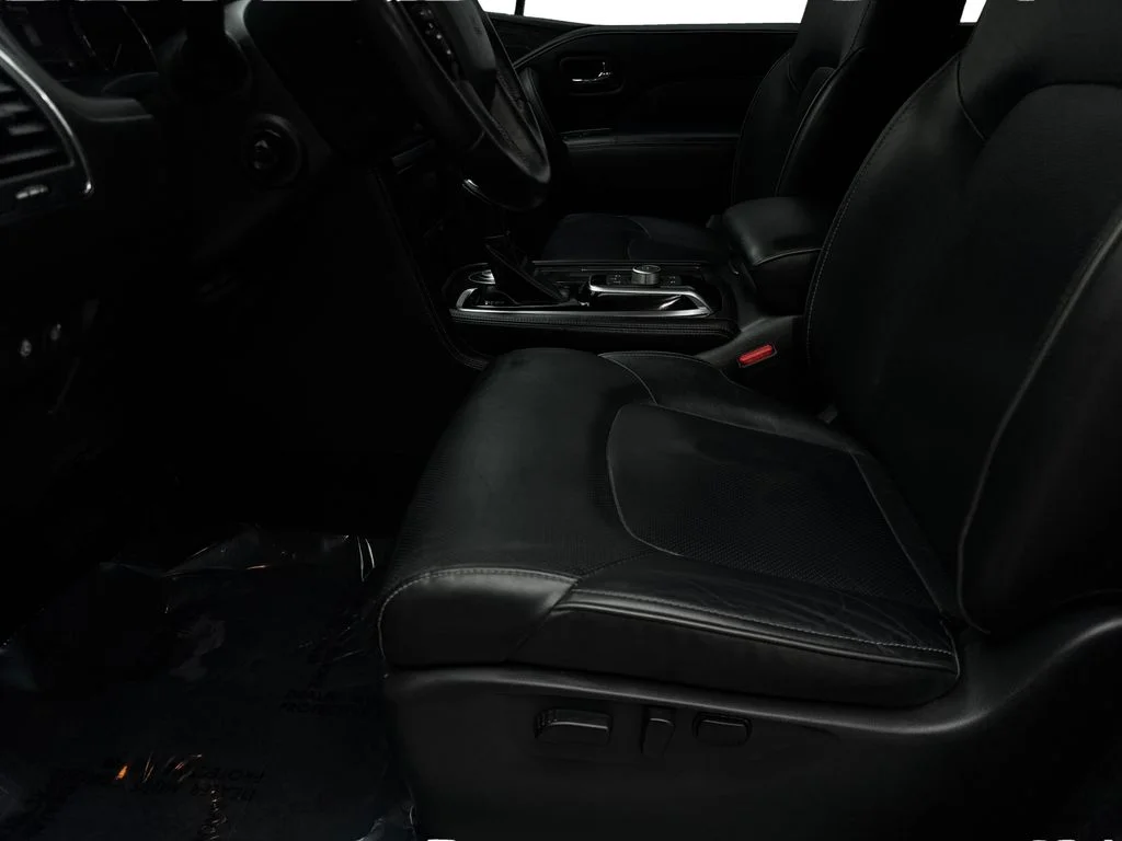 Used 2023 Black INFINITI LUXE image 26