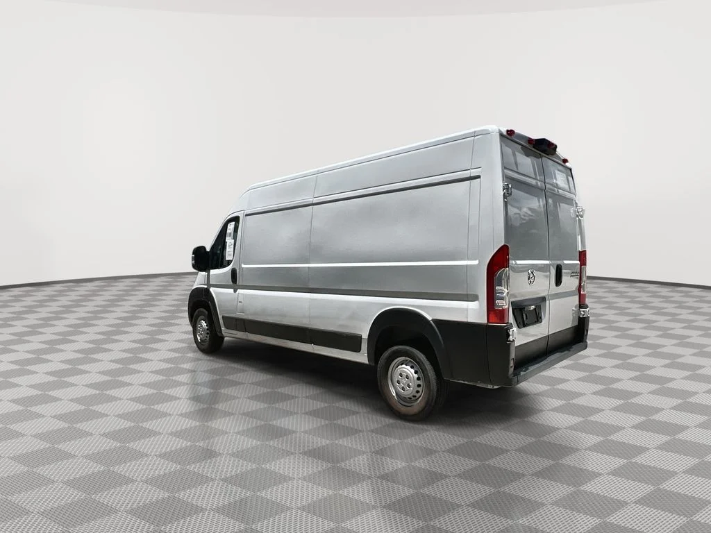 Used 2025 White Ram High Roof image 6