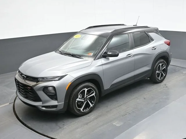 Used 2023 Gray Chevrolet RS image 13