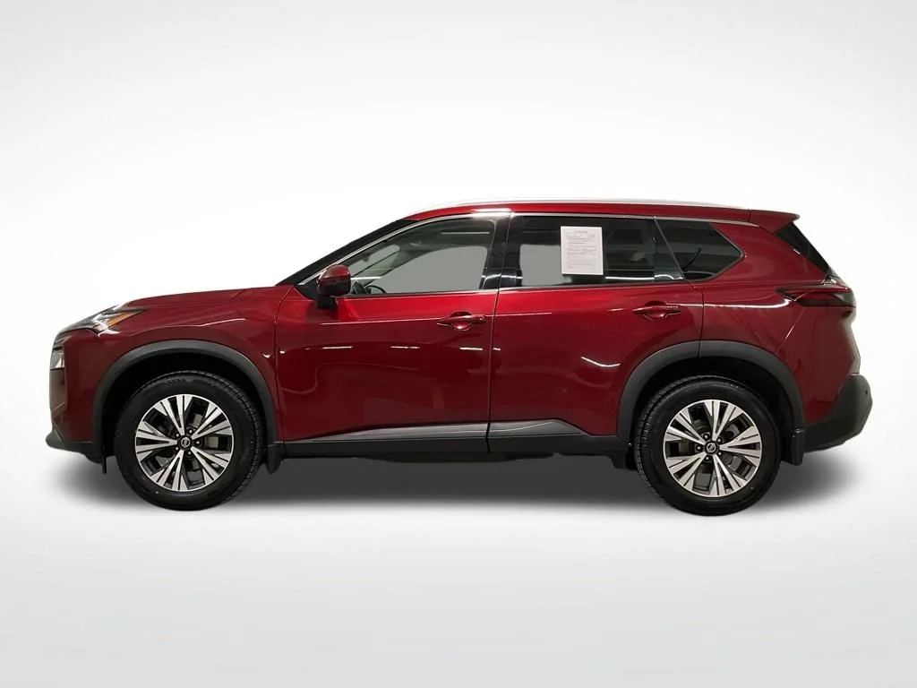 Used 2021 Scarlet Nissan SV image 28