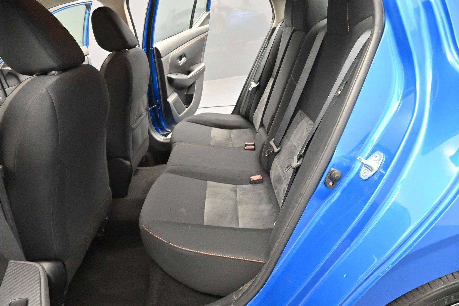 Used 2023 Electric Blue Metallic/Super Black Nissan SR image 24