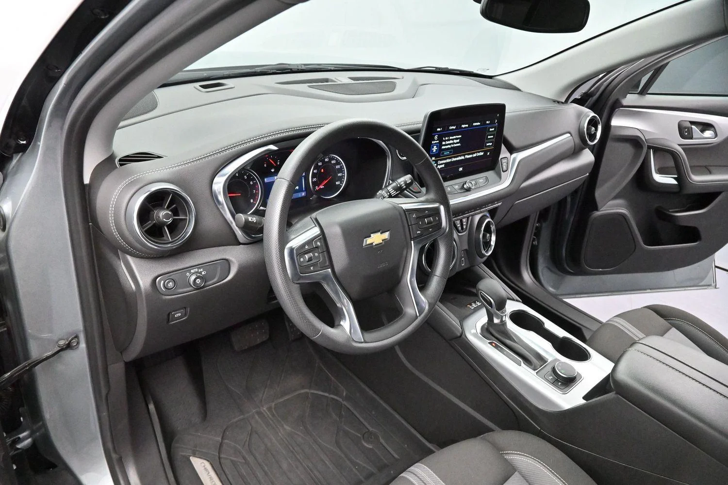 Used 2024 Sterling Gray Metallic Chevrolet 2LT image 13