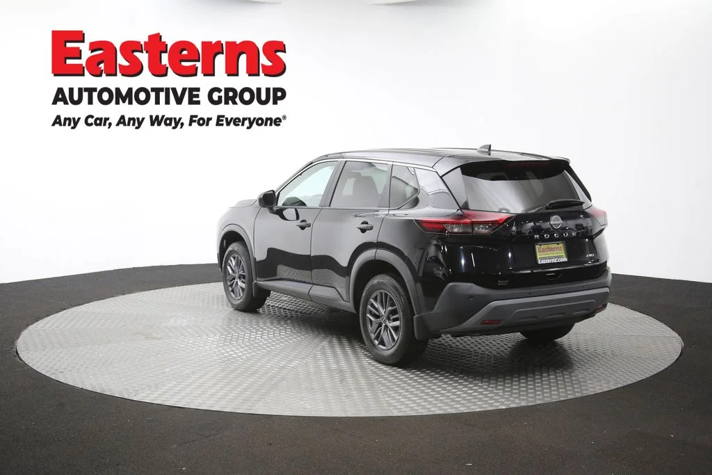 Used 2023 Black Nissan S image 66