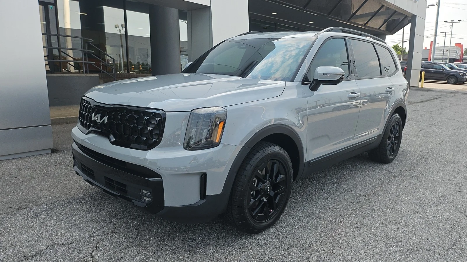 Used 2024 Gray Kia SX X-Pro AWD image 8