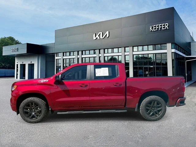 Used 2023 Red Chevrolet RST image 5