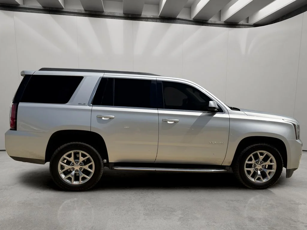 Used 2017 Quicksilver Metallic GMC SLE image 7