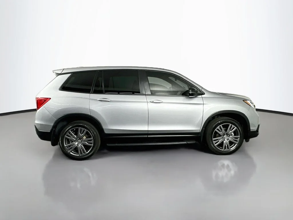 Used 2021  Honda EX-L image 9