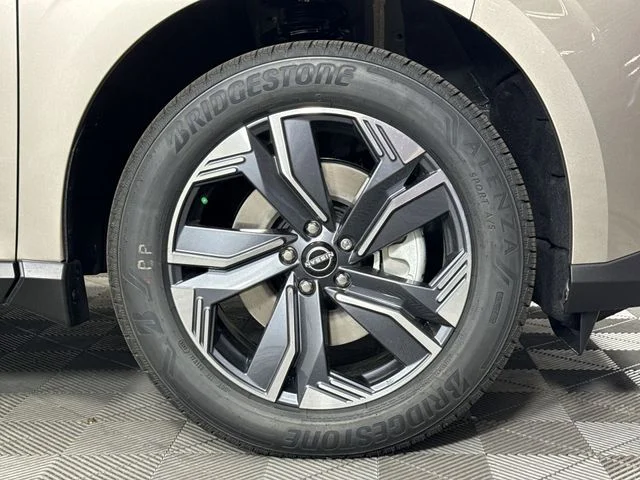 New 2026 Champagne Silver Metallic Nissan SL image 10