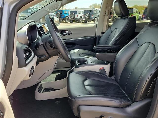 Used 2024 Silver Mist Clearcoat Chrysler Touring L Front-Wheel Drive Passenger image 12