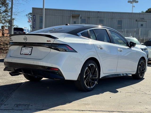 New 2026 White Nissan SR image 7