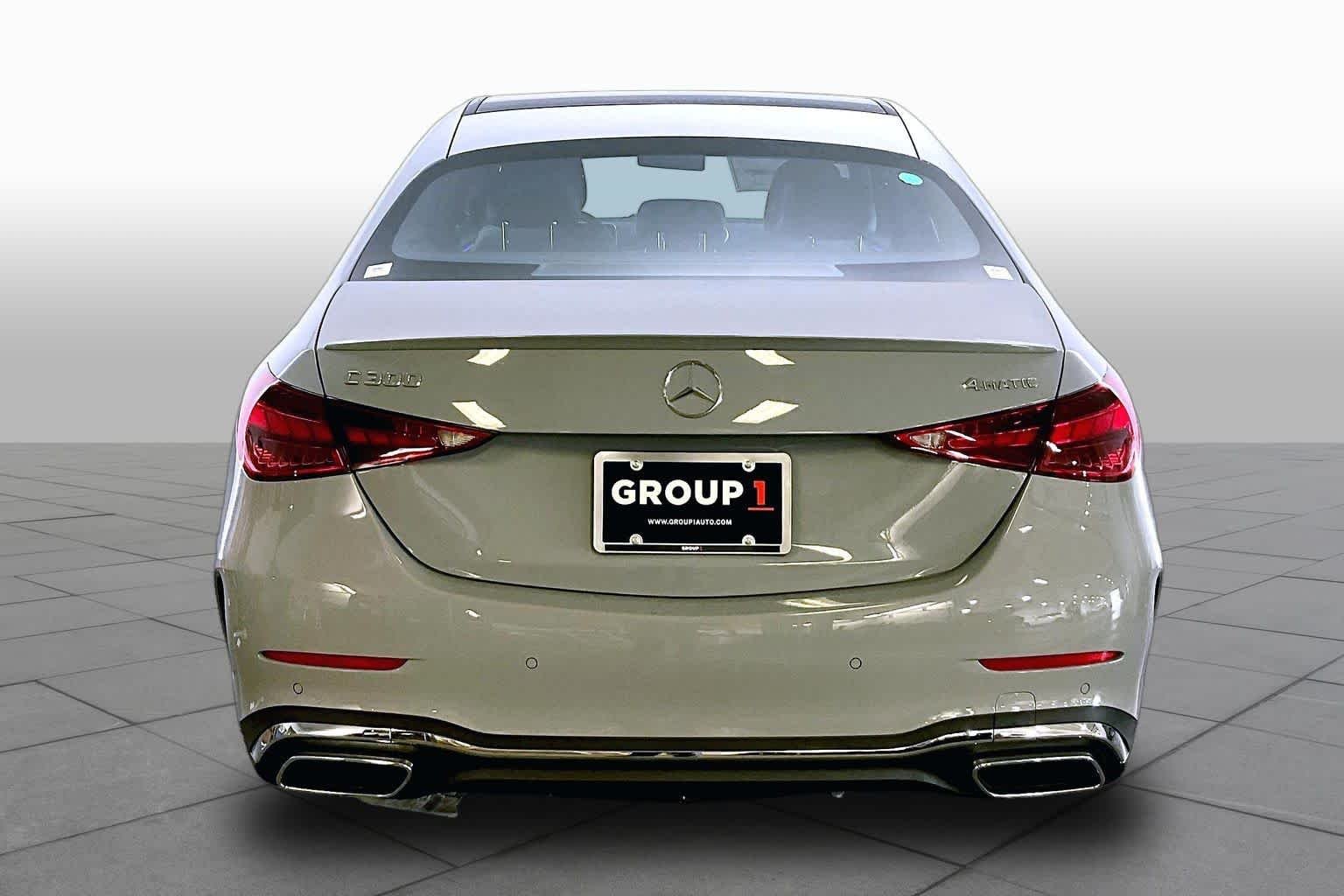 New 2026 MANUFAKTUR Alpine Grey Mercedes-Benz C 300 image 5