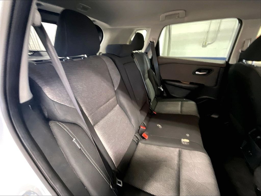 Used 2023 Silver Nissan SV image 16