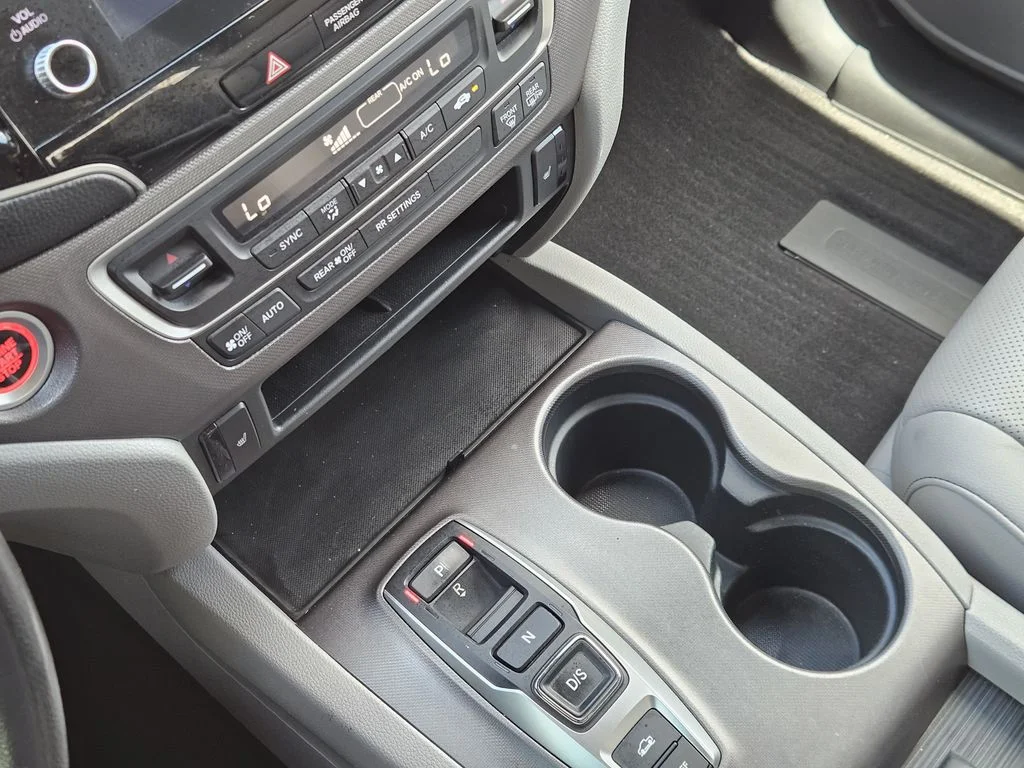 Used 2023  Honda RTL image 20