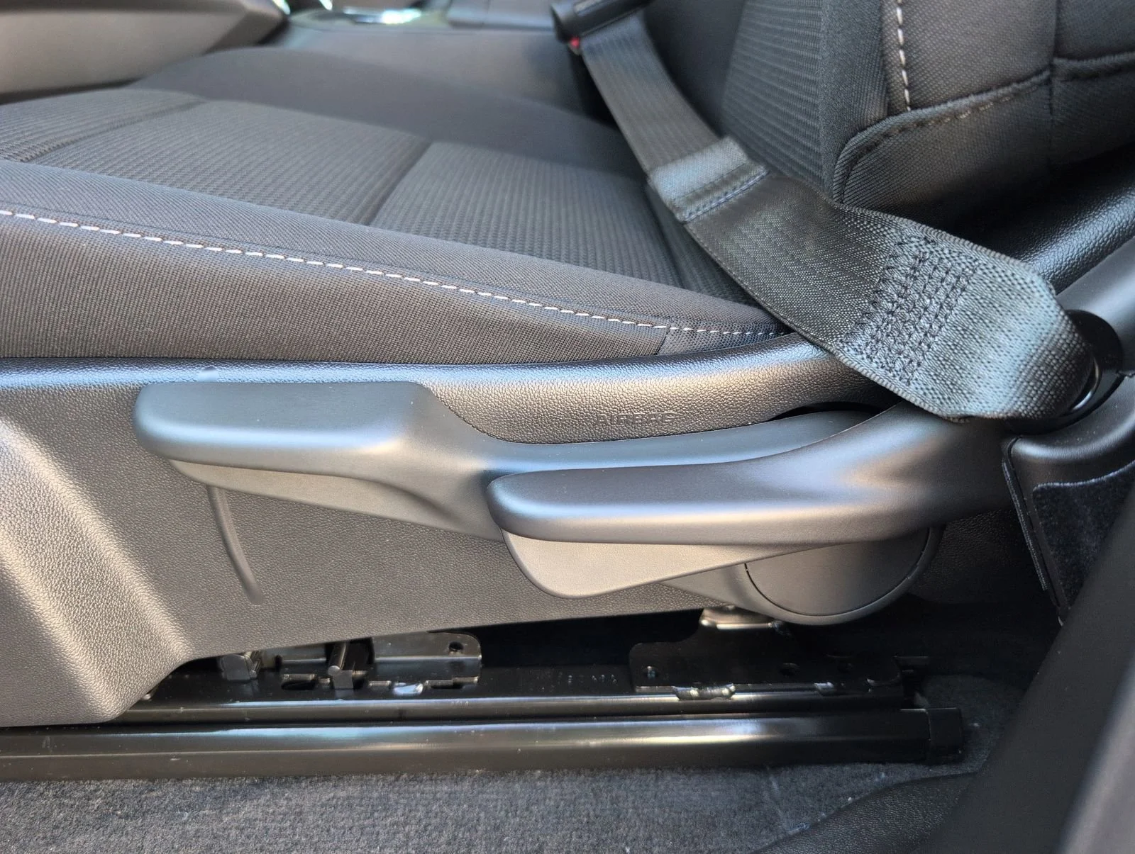 2025 GMC Canyon Elevation - Photo 12