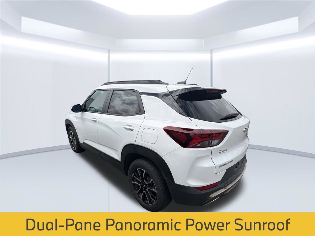 Used 2022 SUMMIT WHITE Chevrolet ACTIV image 12
