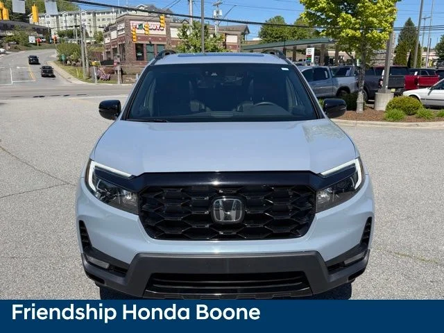Used 2023 Gray Honda Elite image 2