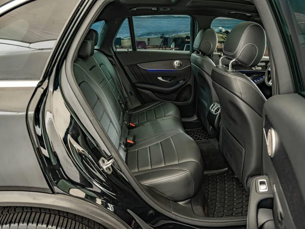 Used 2022 Black Mercedes-Benz GLC 300 image 32