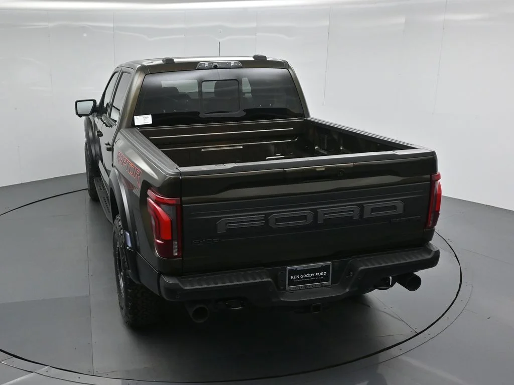 New 2026 Shelter Green Ford Raptor image 43