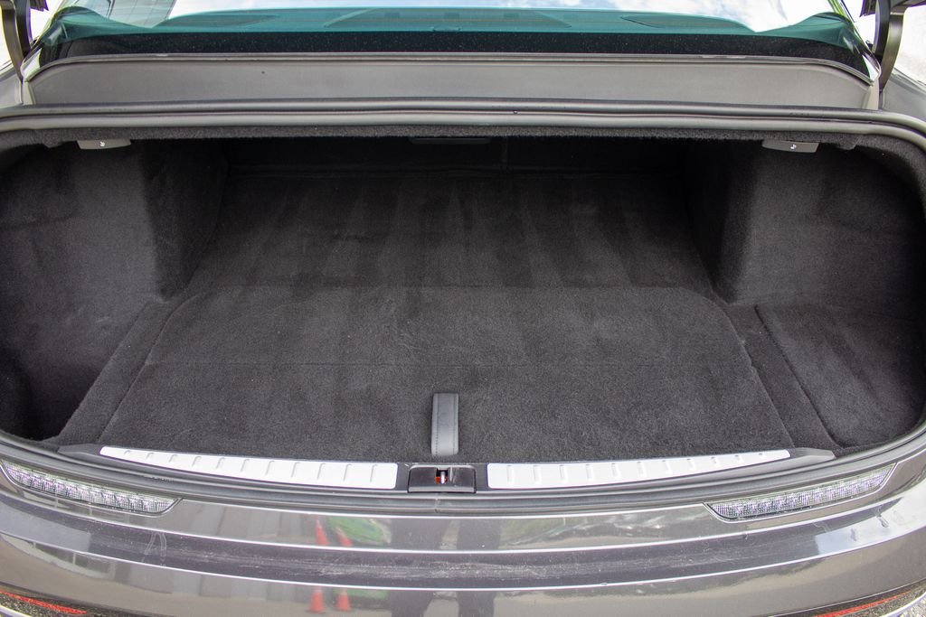 Used 2022 Gray Lucid Grand Touring image 24