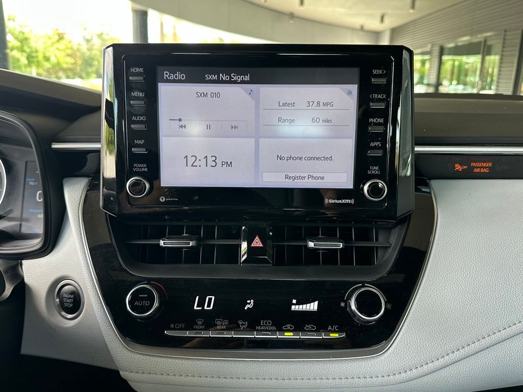 Used 2022 White Toyota SE image 12