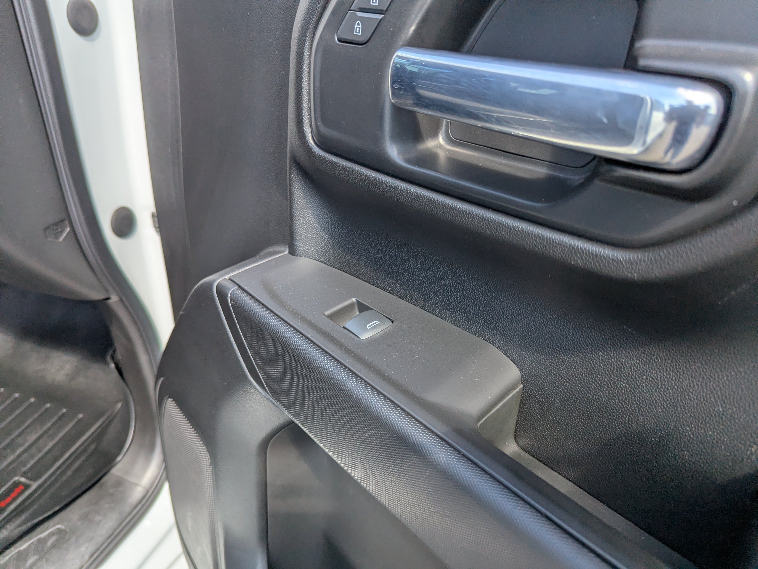 2021 Chevrolet Silverado 1500 Custom - Photo 38