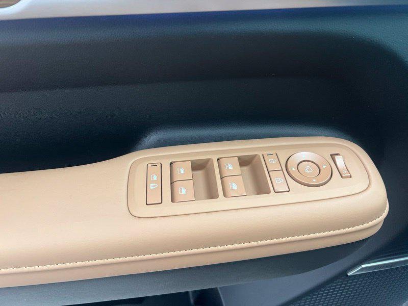 New 2027 White Hyundai Limited AWD image 19