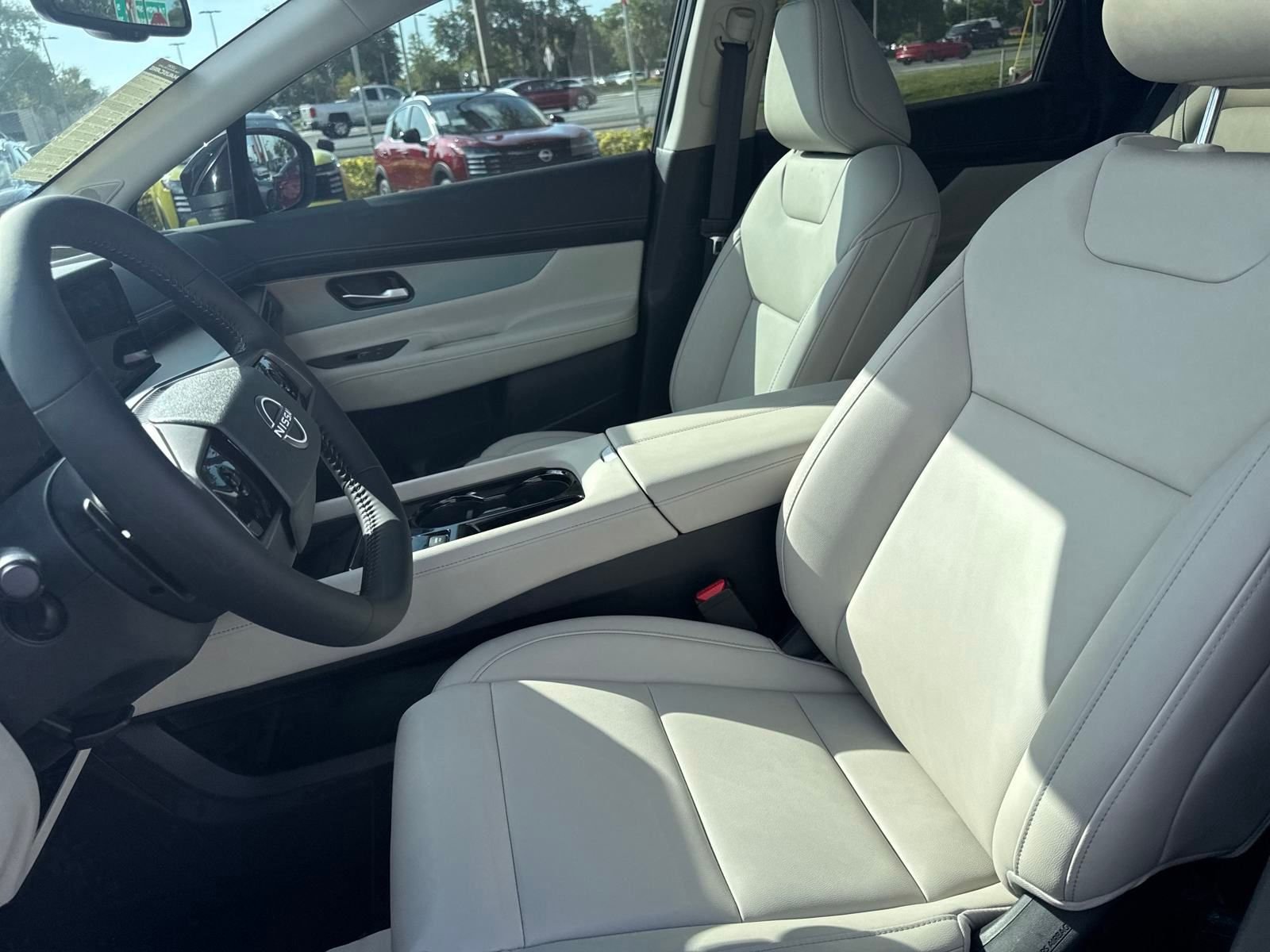 2025 Nissan Murano SL - Photo 27