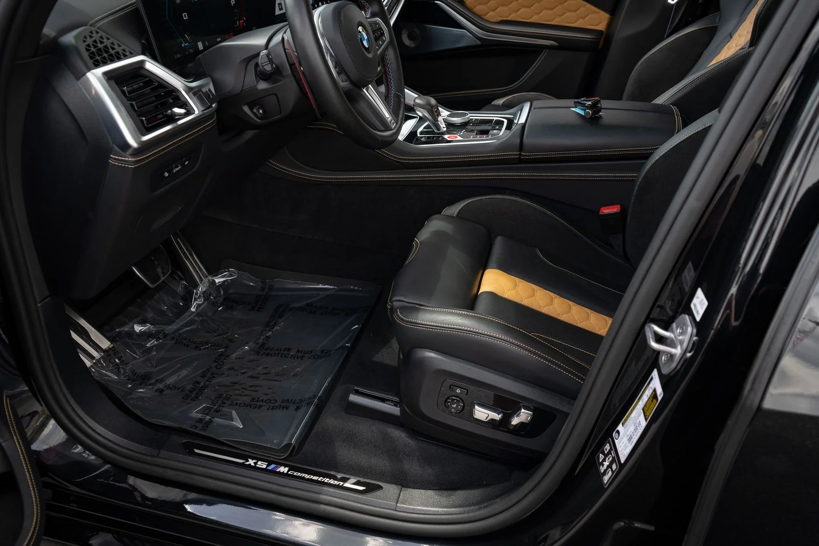 Used 2026 Black BMW Competition image 36