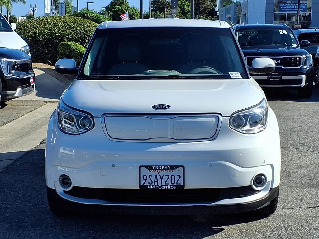 Used 2015 Kia Soul EV + with VIN KNDJX3AE7F7001268 for sale in Cerritos, CA