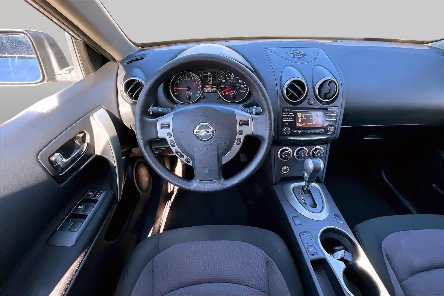 Used 2013 Brilliant Silver Nissan SV image 6