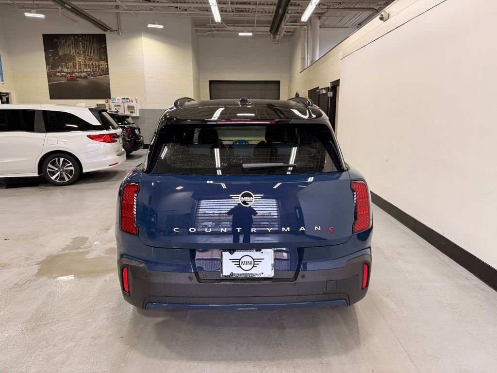 New 2026 Indigo Sunset Blue Metallic MINI  image 4