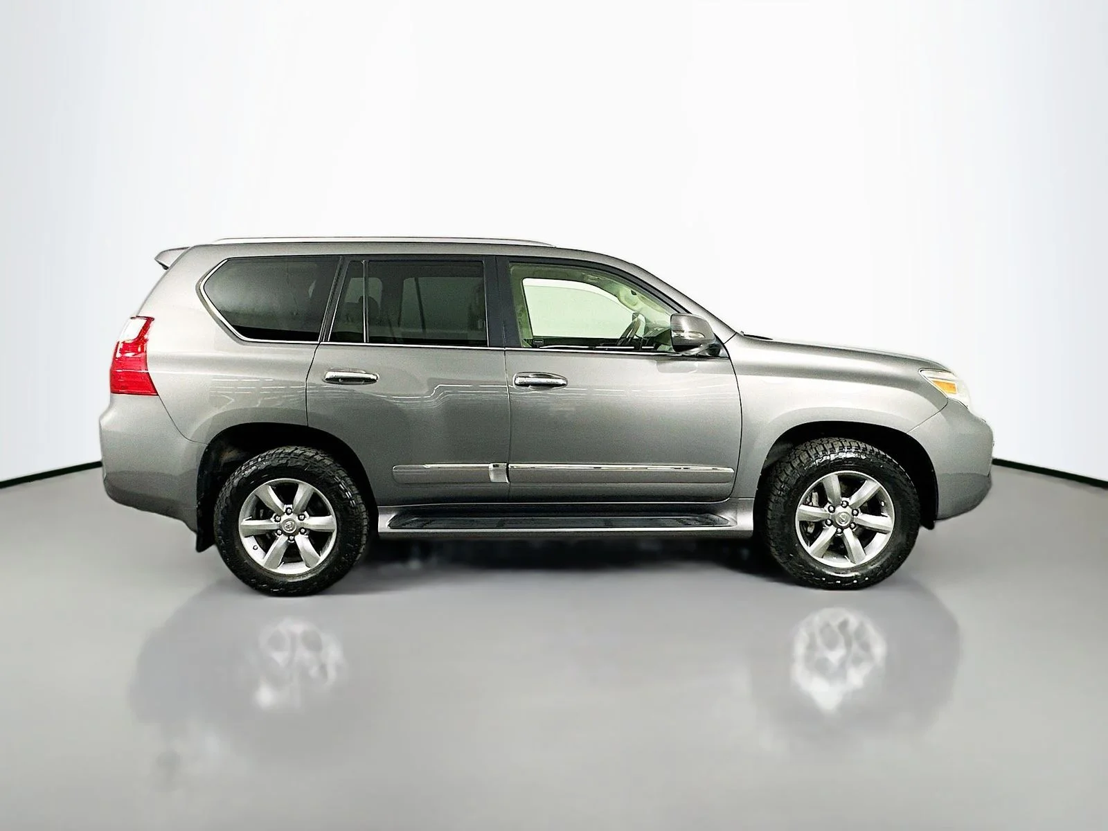 Used 2013 Knights Armor Pearl Lexus 460 Premium image 10