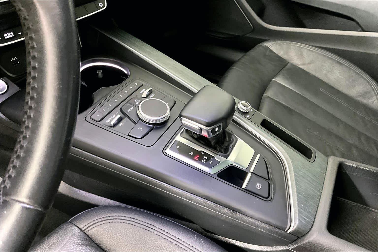 Used 2018 Ibis White Audi Premium image 15