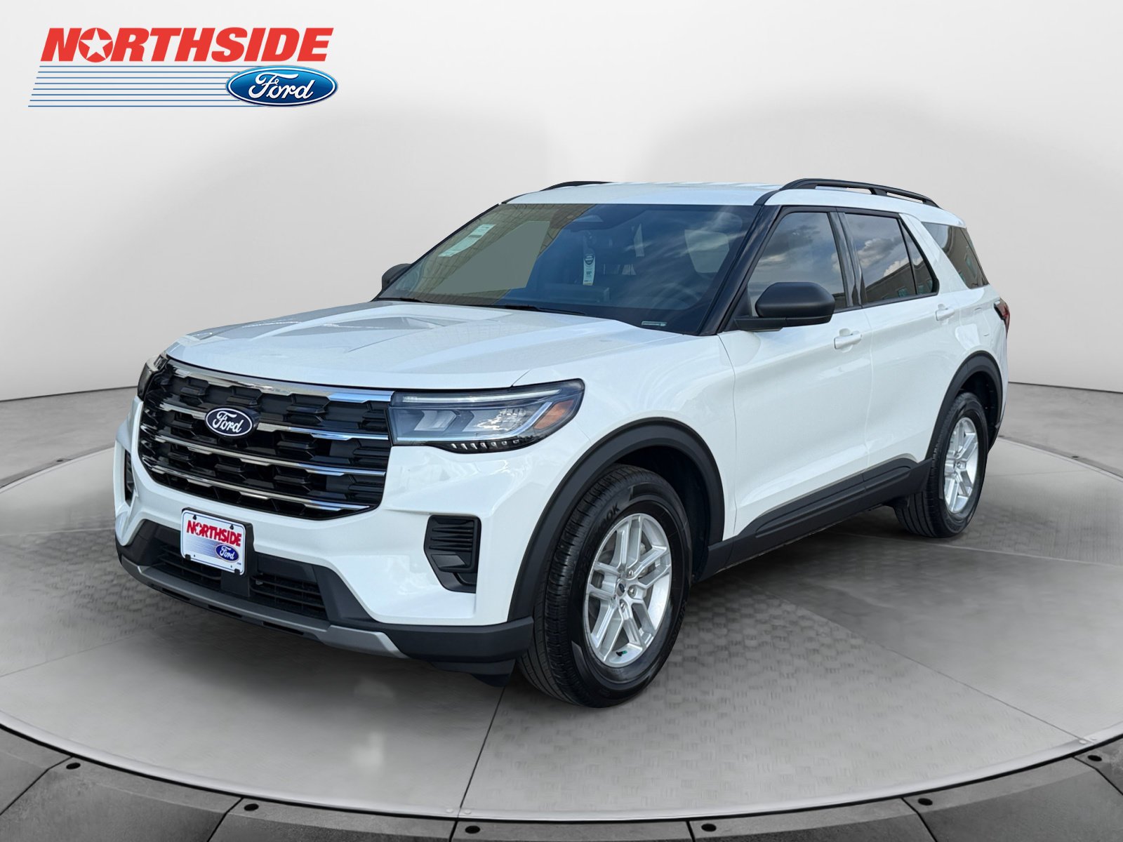 New 2027 Star White Metallic Tri-Coat Ford Active image 3
