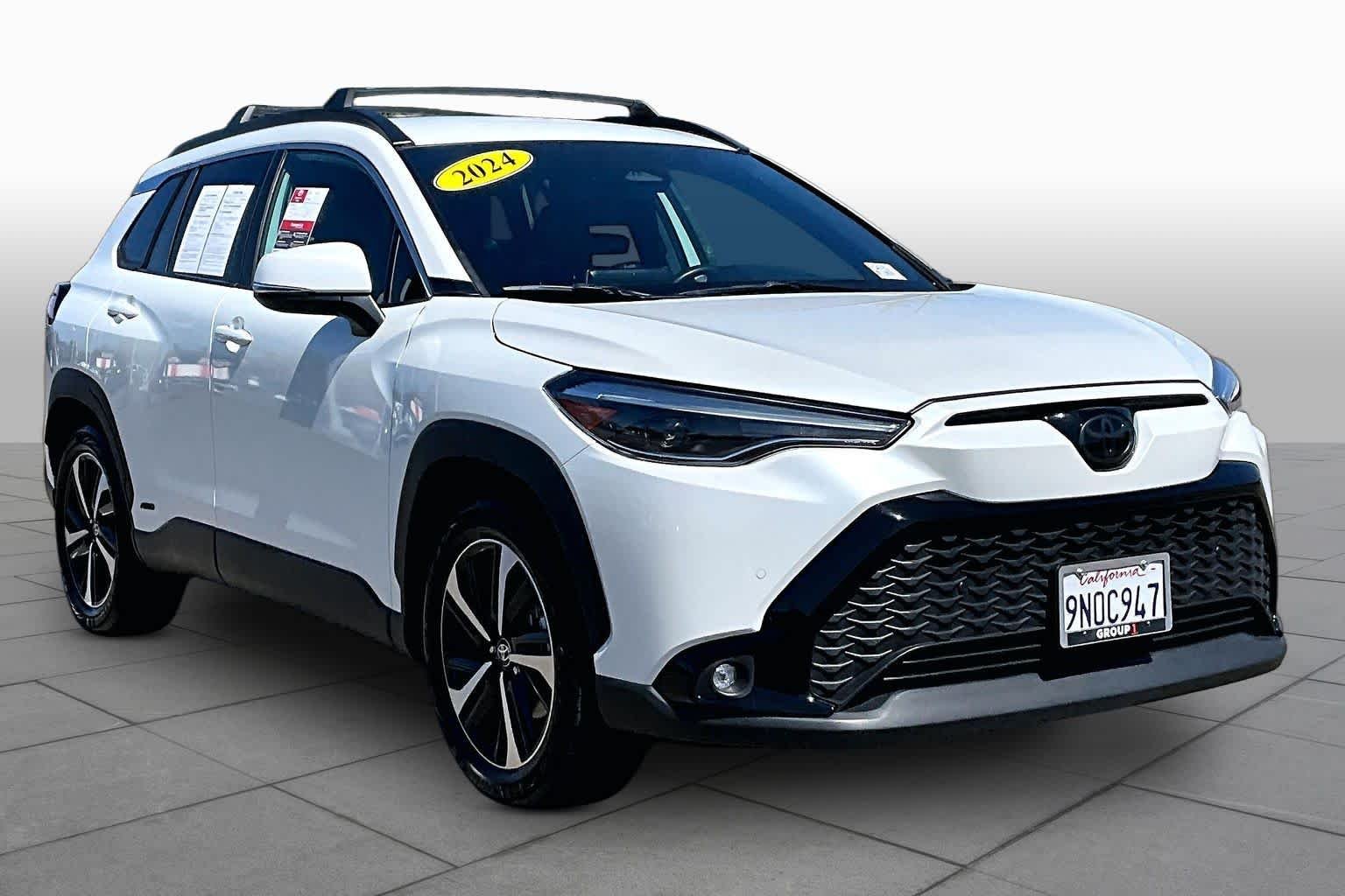 Used 2024 Wind Chill Pearl Toyota Hybrid XSE image 2