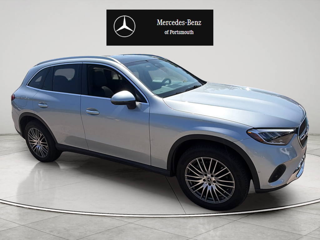 Used 2026 Silver Mercedes-Benz GLC 300 image 7