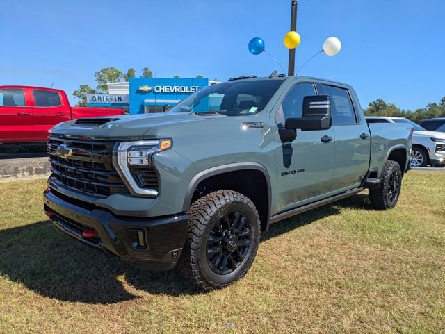 2026 Chevrolet Silverado 2500 HD LTZ - Photo 8