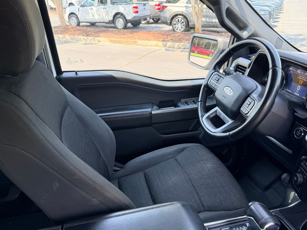 Used 2022 White Ford XLT image 18