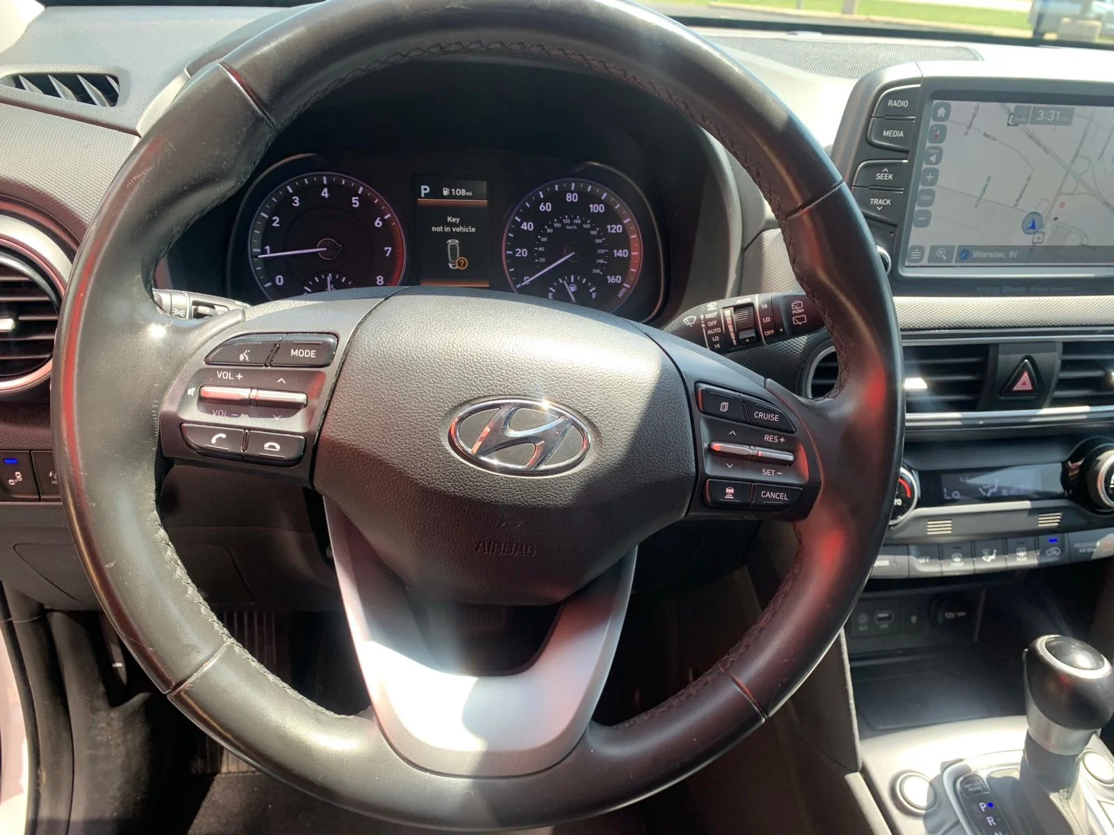 Used 2021 White Hyundai Ultimate image 12