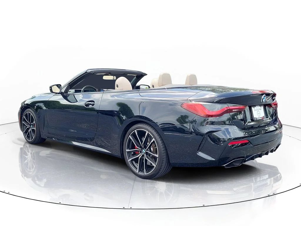 Used 2024 Black BMW M440i image 6