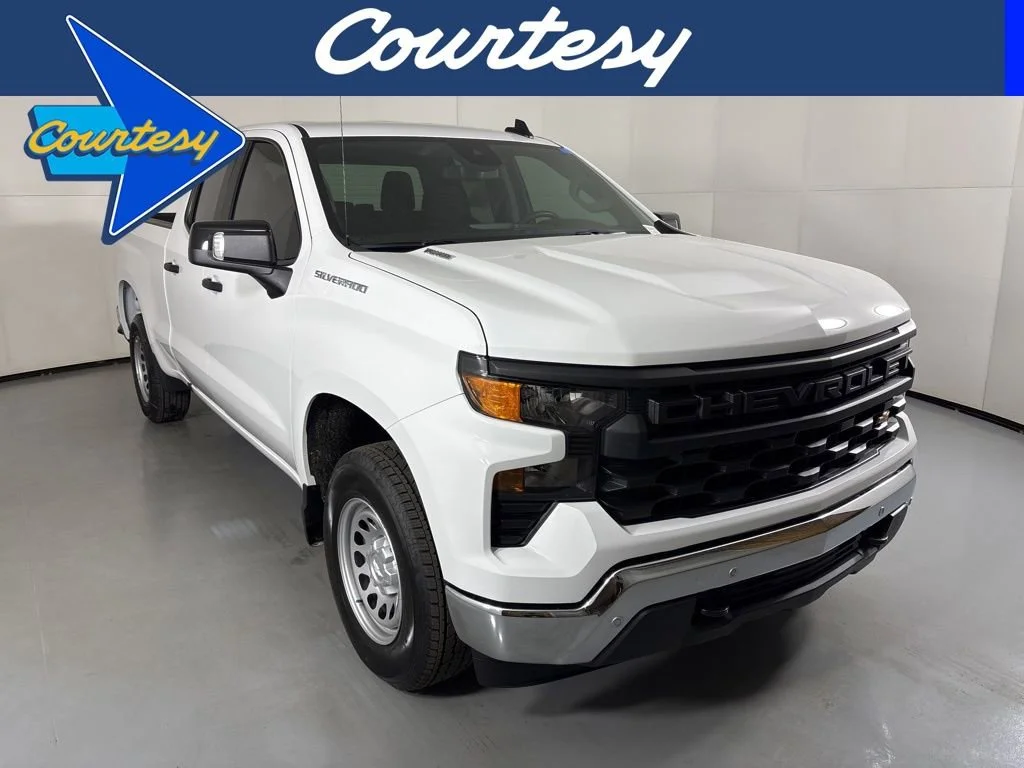 New 2026 Summit White Chevrolet WT image 1