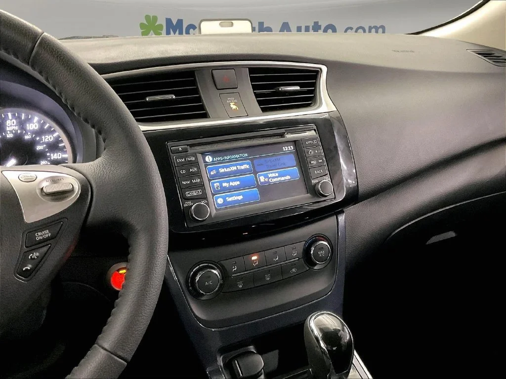 Used 2017 Silver Nissan SR image 9
